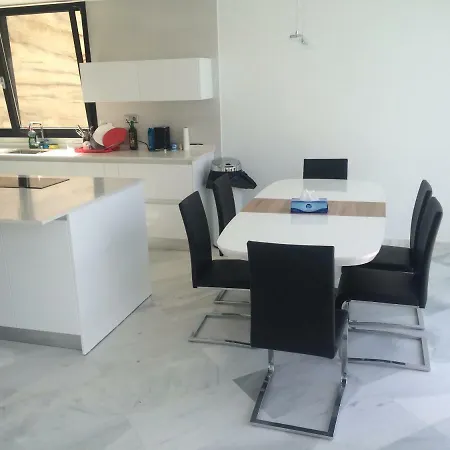 Willa Priscilla Jávea