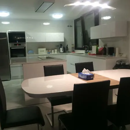 Priscilla Хавеа