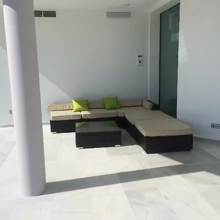 Priscilla Вилла