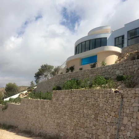 Вилла Priscilla *